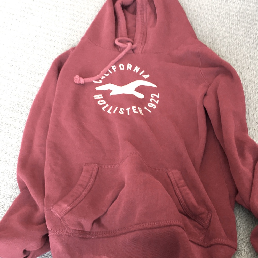 MAROON holister hoodie